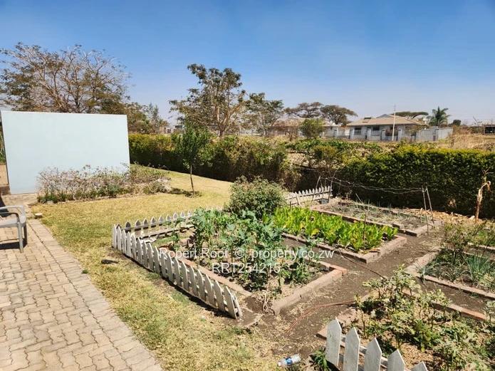 4 Bedroom Home for Sale on 1100m² Stand  Fairview, Harare  