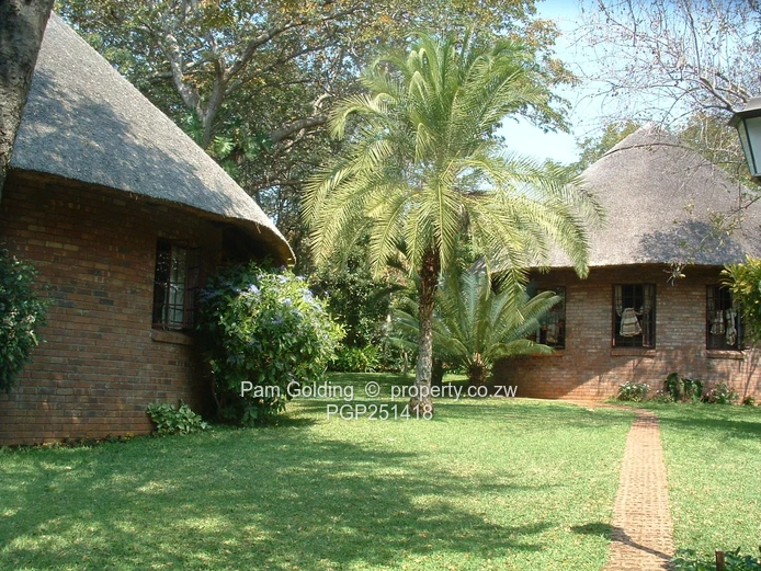 Charming Family Home In Victoria Falls Town (Sole Mandate)