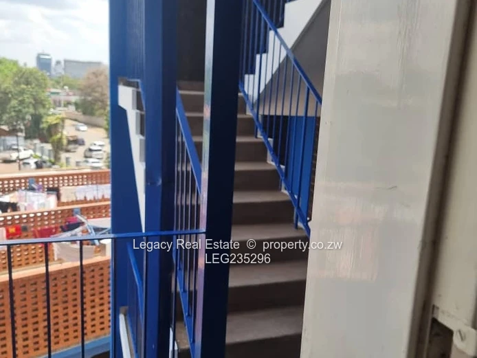 Northworld Flat To Let