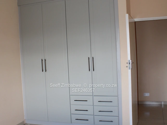  Newly Built Apartments – Waterfalls Eye Court