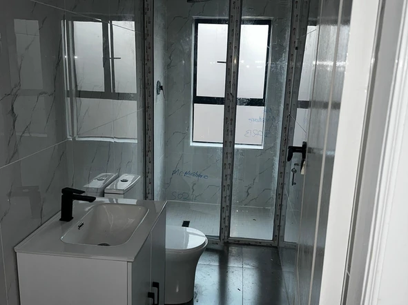3 Bedroom Garden Flat