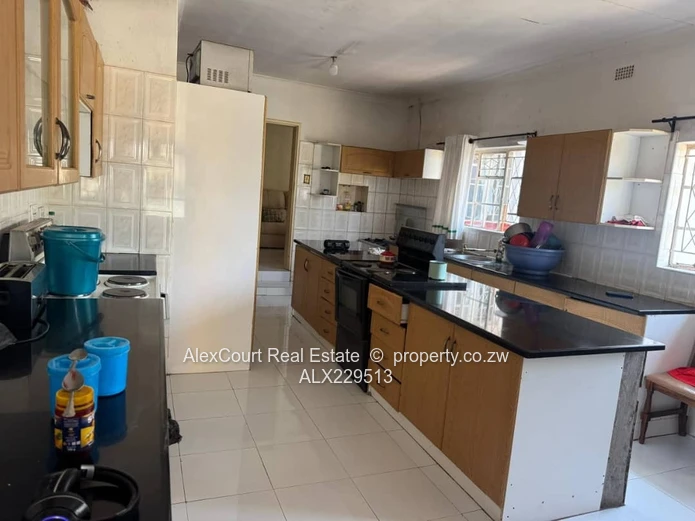 Property Ideal For Commercial Use!