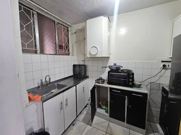 Flat & Apartment