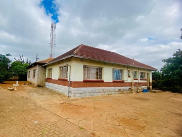 6 Bedroomed Home For Sale