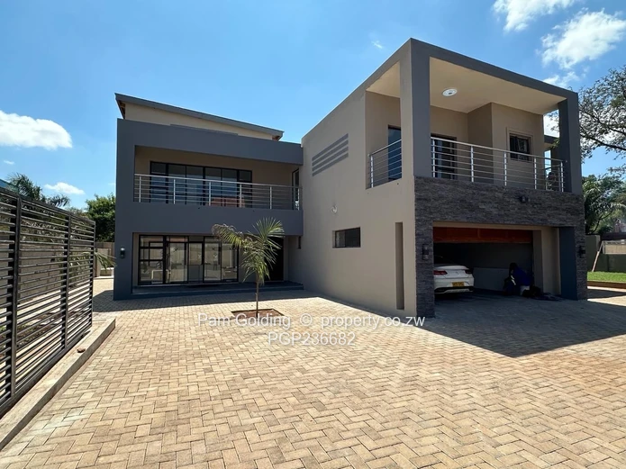 Beautiful townhouse for sale 