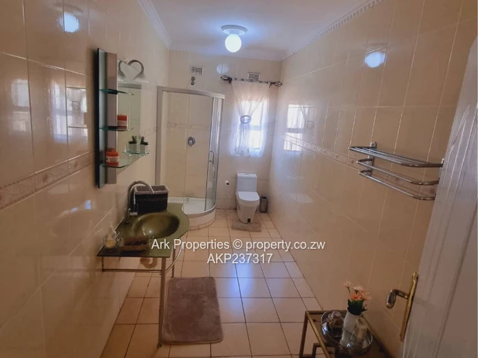 Luxurious 7 Bedroom House For Rent Along Brooke Road, Borrowdale