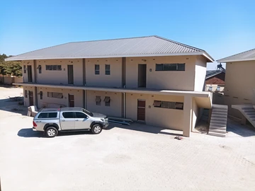 2 Bedroom Garden Flat