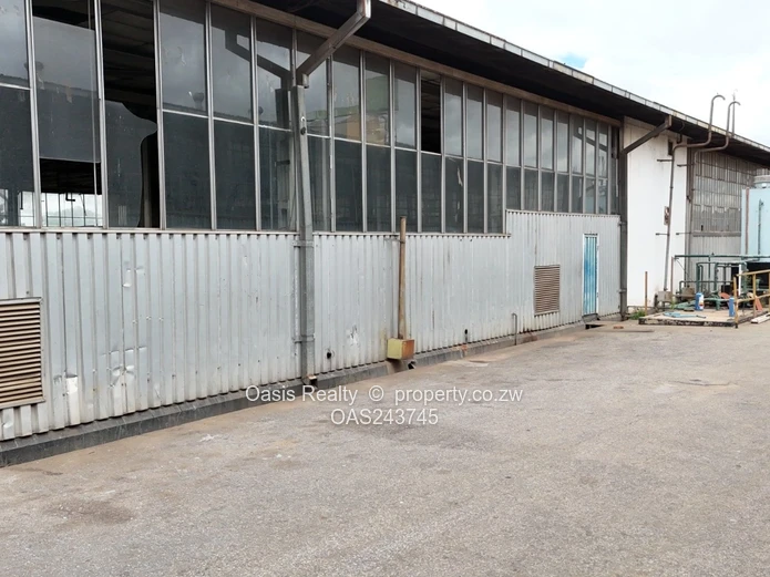 Warehouse for Rent – Willovale Industrial Area.
