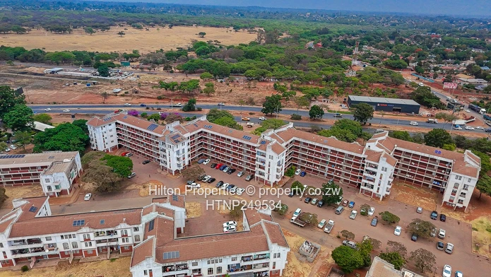 Eastlea 2-Bed Apartment — Borehole & Parking