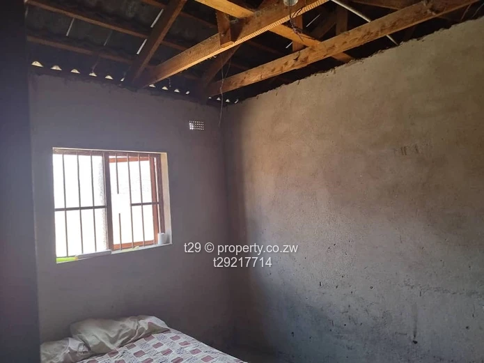 Mainway Meadows incomplete house for sale