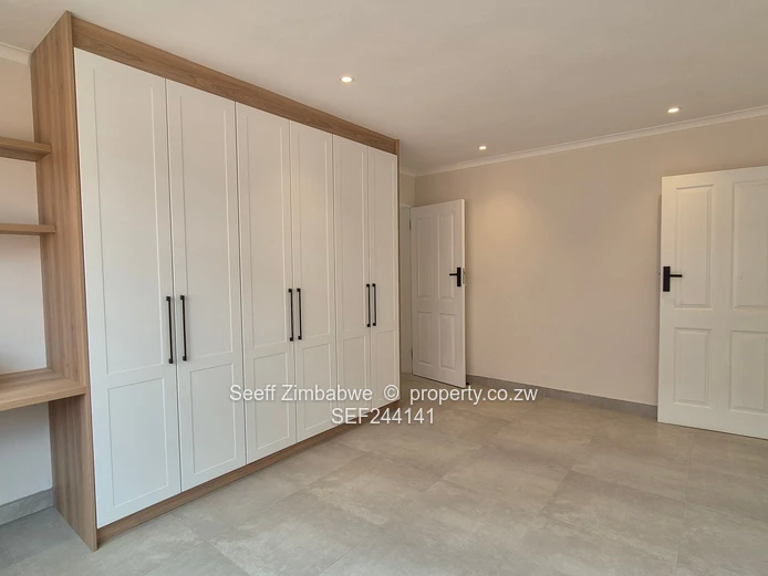 Elegant New Townhouses on Princess Drive, Newlands