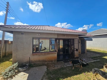 6 Bedroom House