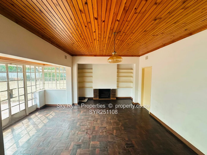 BEDROOM HOUSE TO LET AS OFFICES in mt pleasant 