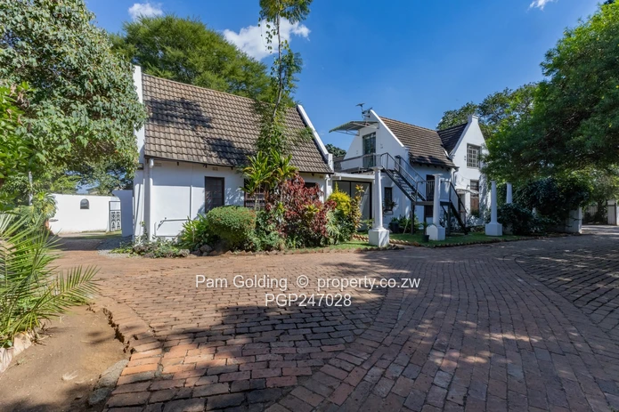 Commercial Property For Sale in Alexandra Park- Churchill Main Road Frontage