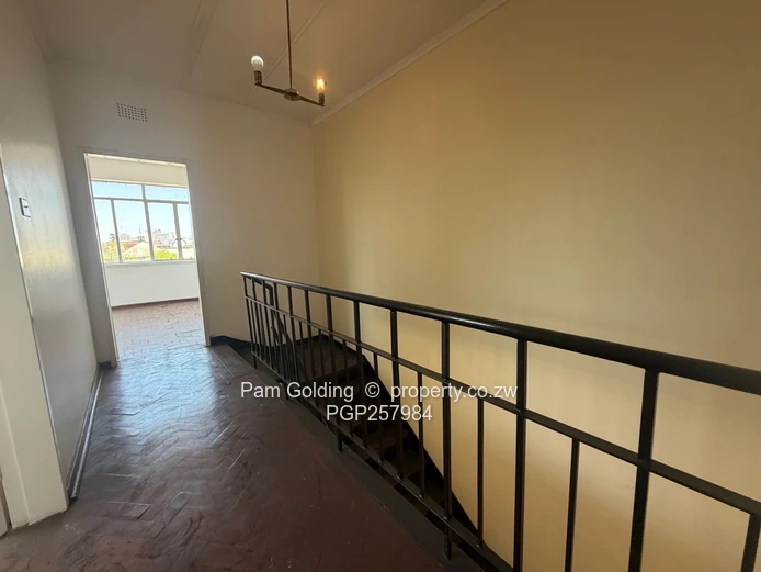 Flat for Sale – Jason Moyo and 2nd Avenue
