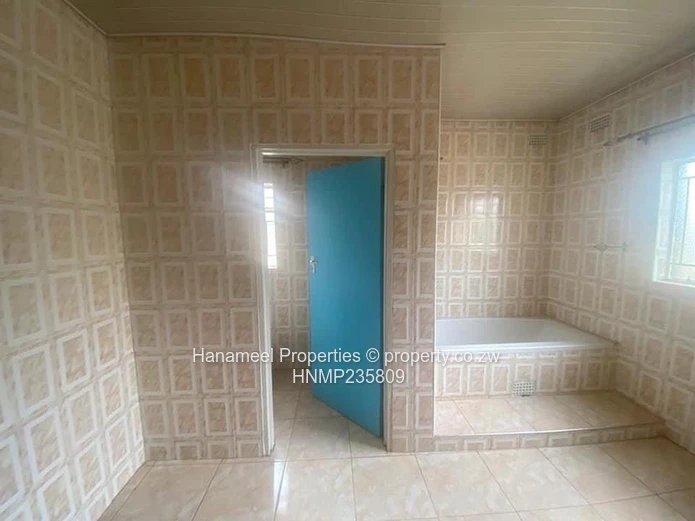 Ashdown Park Gem! (Sole Mandate)