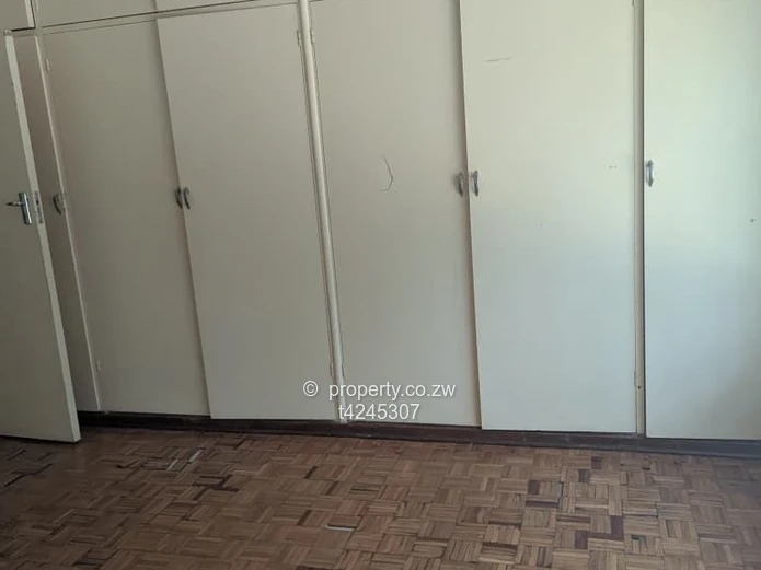 Chisipite 3 bedroom house to rent 