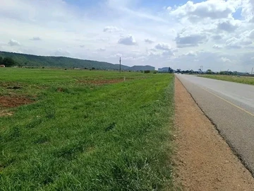 Farm & Agricultural Land