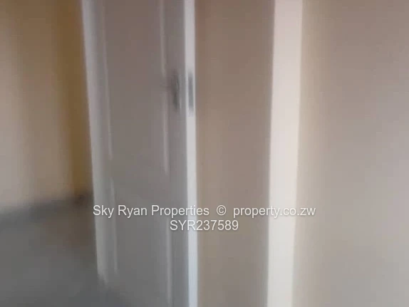 GLAUDINA HOUSE FOR SALE ki