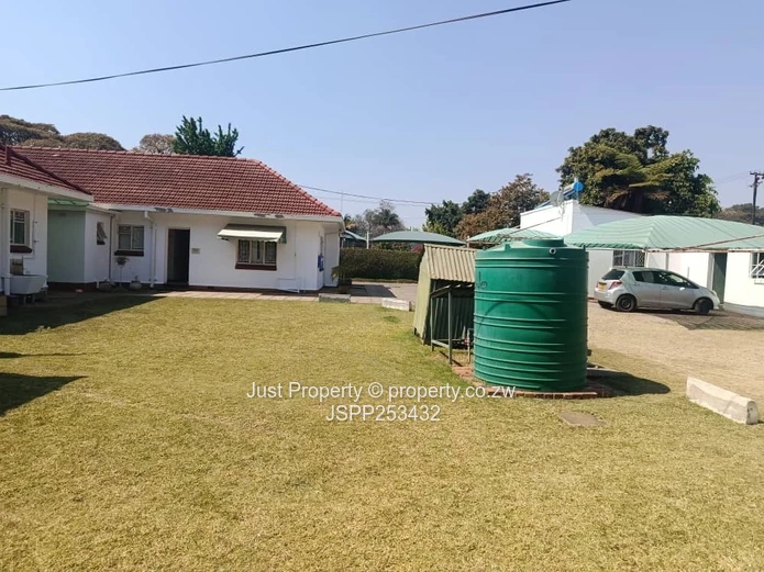 Commercial Property in Milton