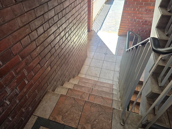 3 Bedroom Flat & Apartment