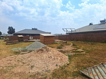 Stands & Residential Land