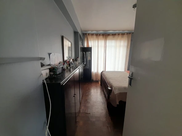 Flat & Apartment