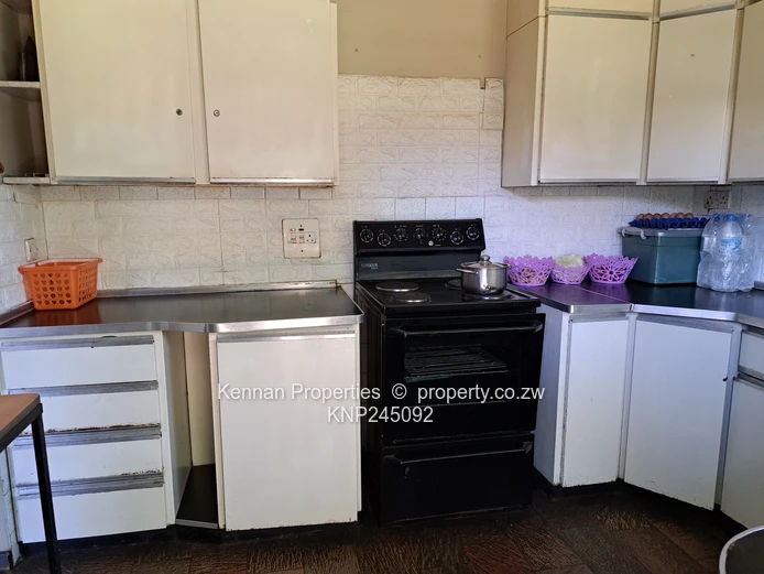 3 Bed Neat Family home for Sale