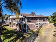 Magnificent Family Home In Gunhill