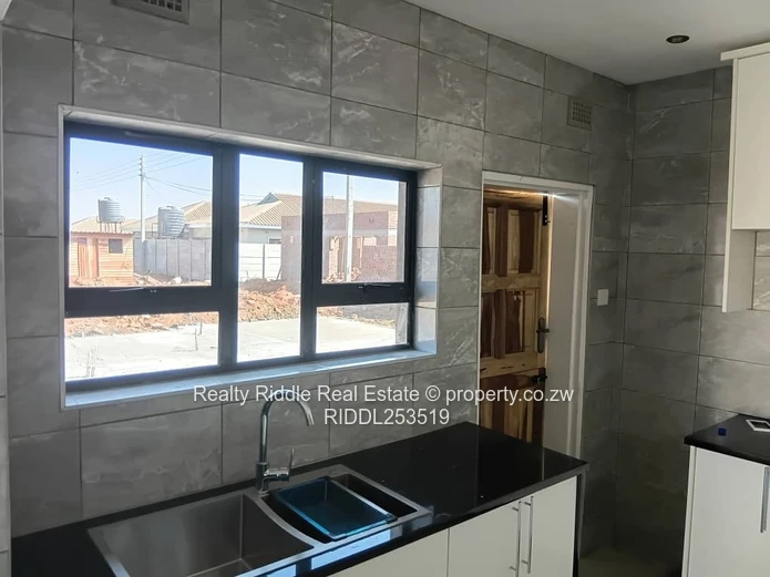 Modern 3-Bed Rainham Home — Tiled Floors & Large Windows