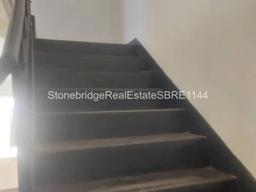 3 Bedroom Flat & Apartment