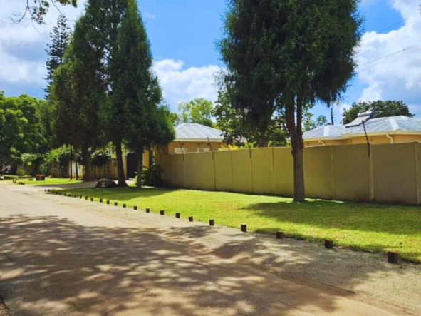 2-Bedroom Flat for Sale - Bluff Hill