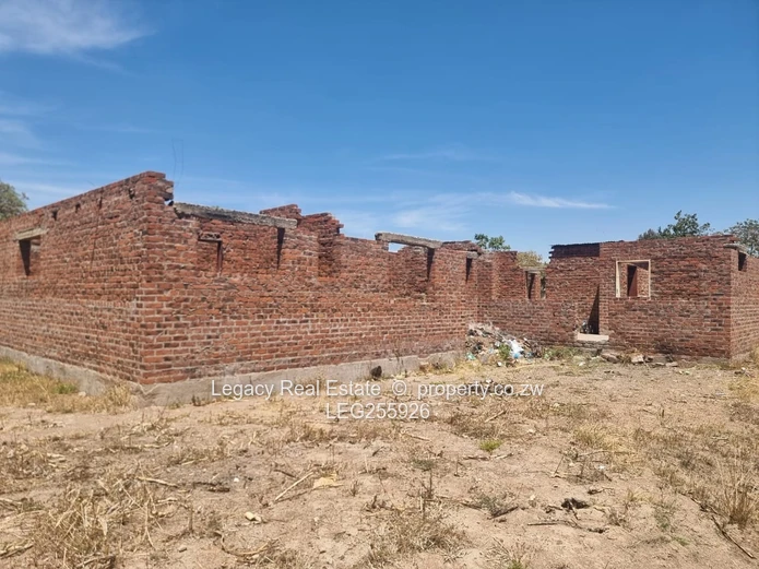 Unfinished 4-Bed Brick Shell on 1040m² Walled Plot, Waterfalls