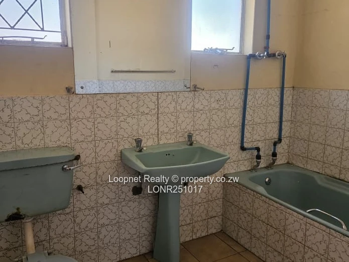 Greystone Park 4-Bedroom Home on 4300 sqm