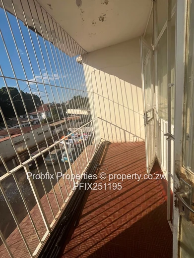 Harare Avenues- Neat  2 bed flat for sale