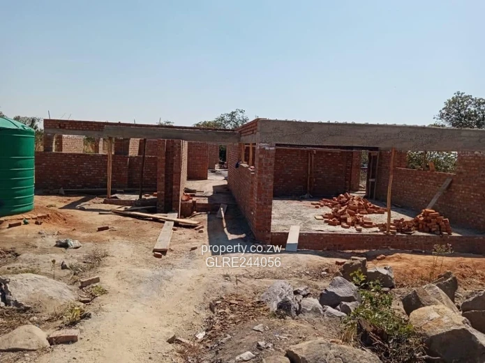 Crowhill Views: 5-Bed Entertainer with Pool & Garden