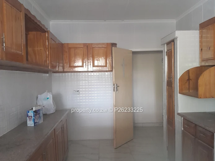 Offices available to let  in Braeside , Harare