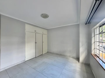 3 Bedroom Garden Flat