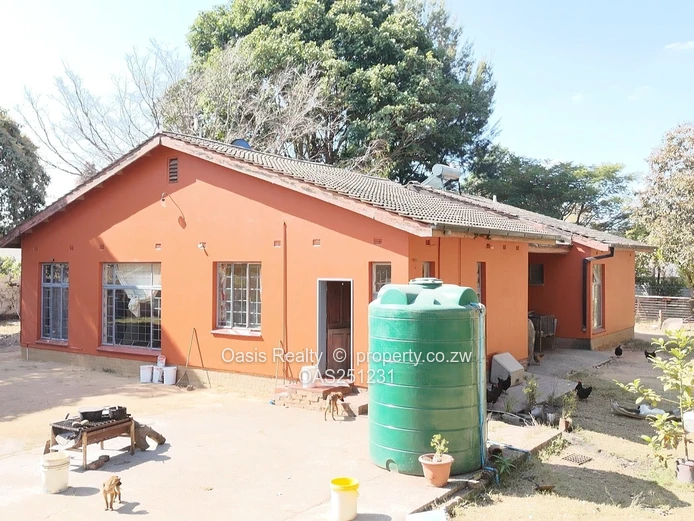 Greendale close to Harare Drive and Mutare Road Round About