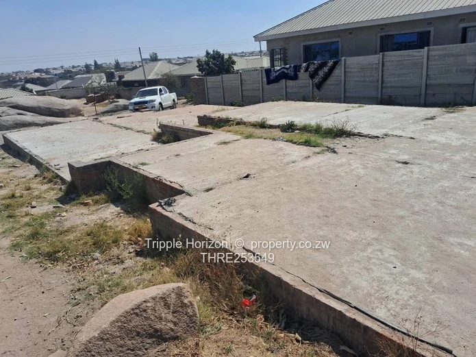 250m² Stand with Slab in Southlea Park — Water + Gravel Road