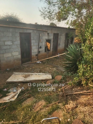 Mandara Residential Stand For Sale