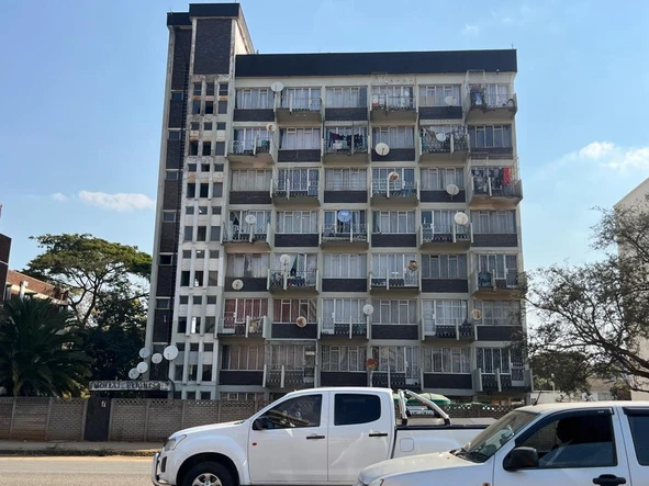 Flat & Apartment