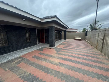 4 Bedroom House