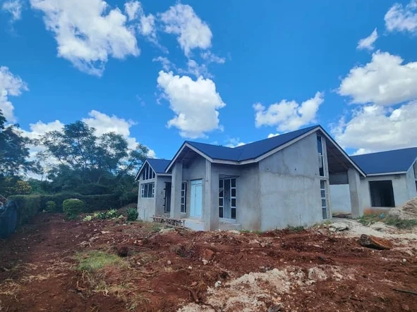 3 Unit Townhouse Complex