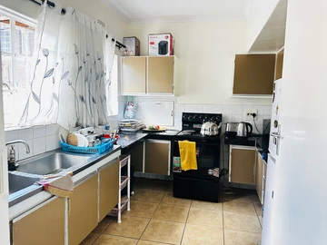 3 Bedroom Garden Flat