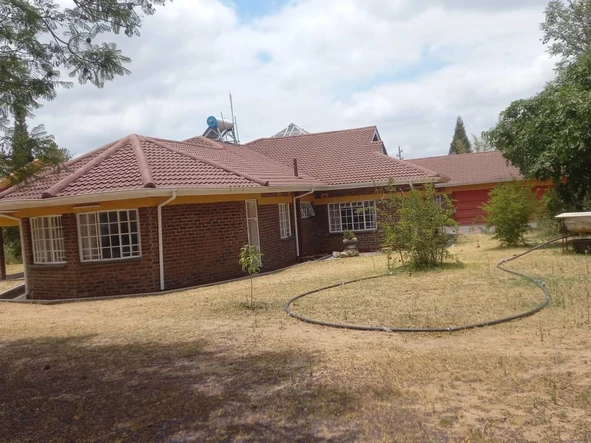 Commercial & Industrial Land