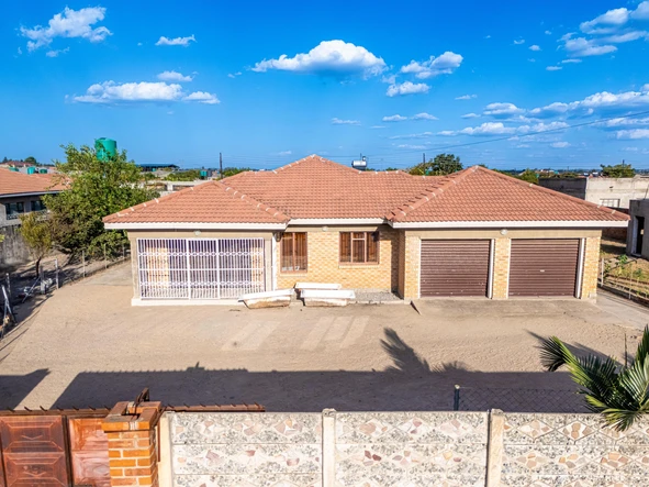 4 Bedroom Townhouse Complex