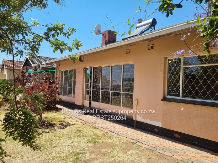 3 Bedroomed House - Title Deeds