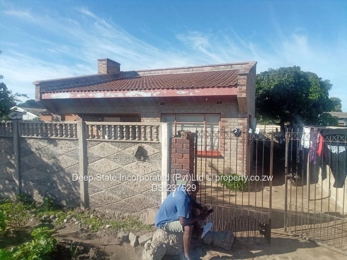 Glen Norah B house for sale 