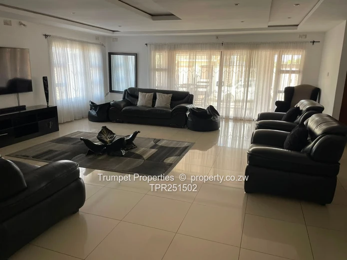4 Bedroom Family Home In Monavale For Sale